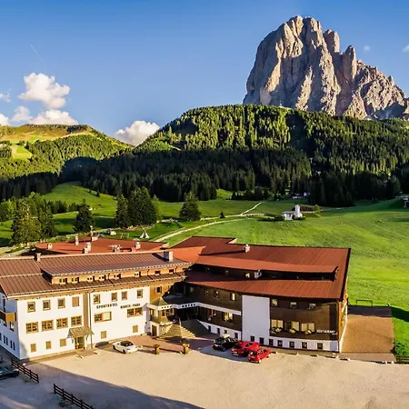 Monte Pana Dolomites 4* Santa Cristina Val Gardena