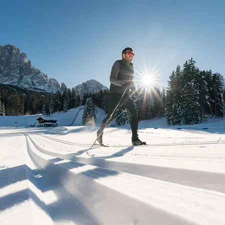 酒店 Monte Pana Dolomites 4*