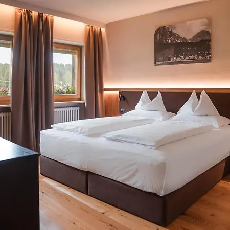 Monte Pana Dolomites Hotel 4*